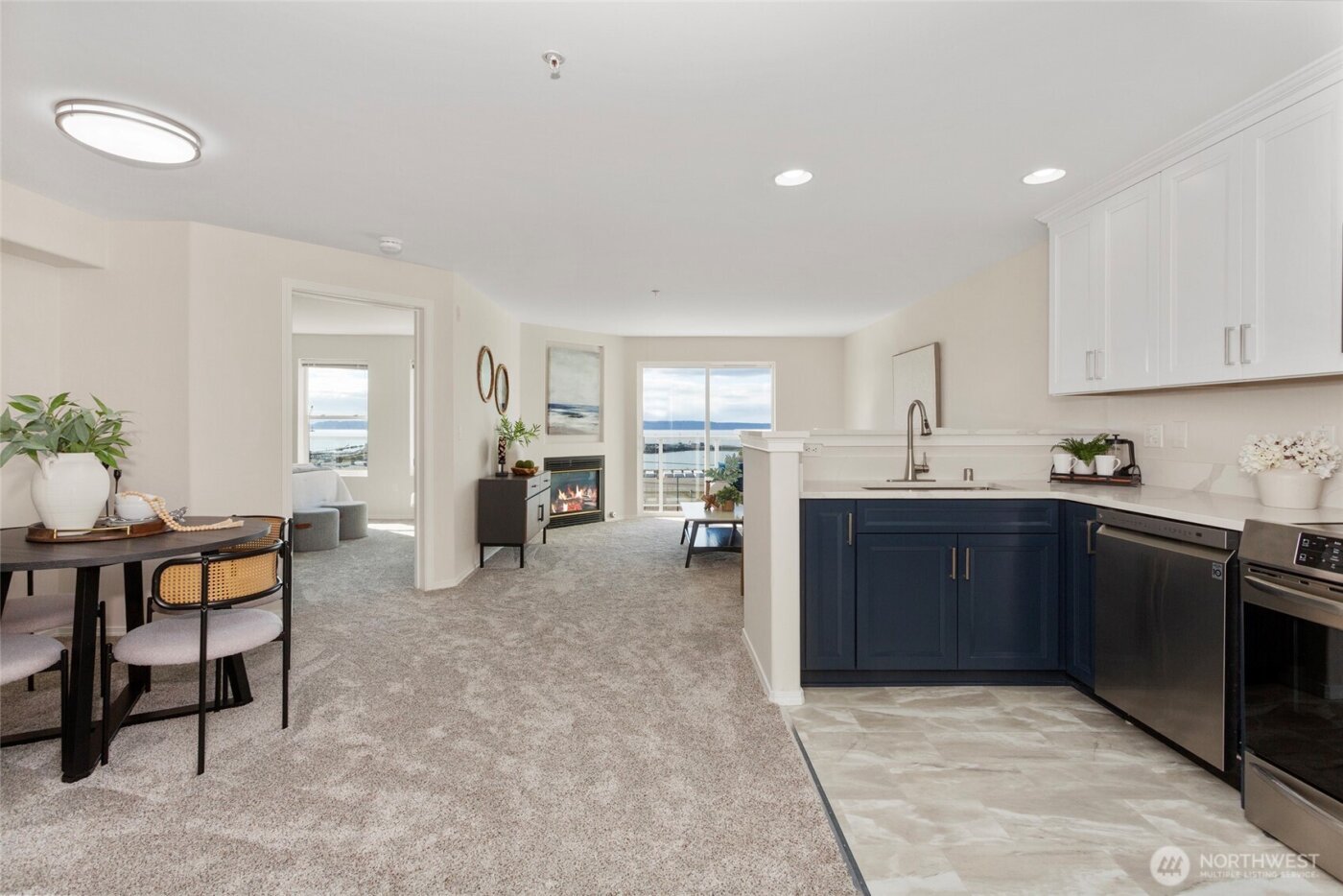 2522 Rucker Avenue #403, Everett, WA 98201