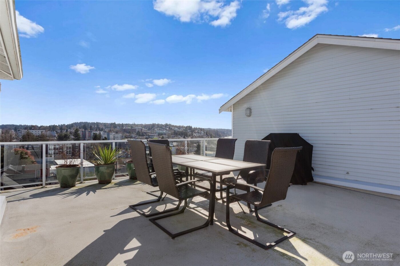 2522 Rucker Avenue #403, Everett, WA 98201