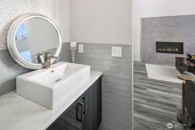 3828 W Lake Sammamish Parkway SE, Bellevue, WA 98008 - Photo 13