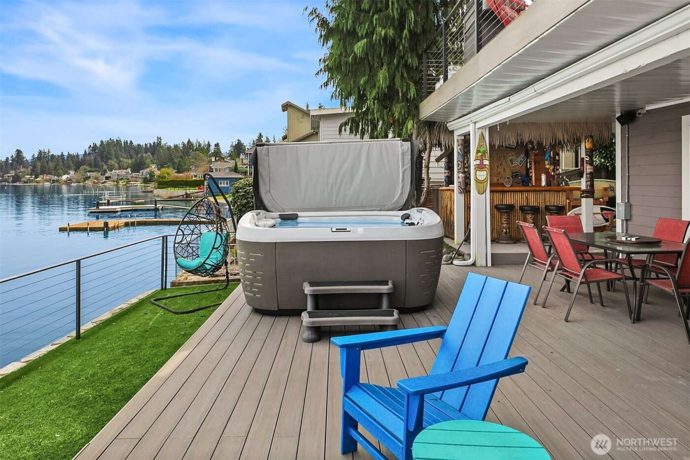 3828 W Lake Sammamish Parkway SE, Bellevue, WA 98008