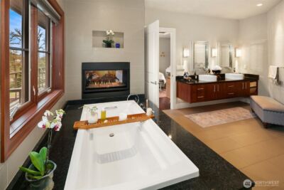 1018 E Lake Sammamish Parkway SE, Sammamish, WA 98075 - Photo 22