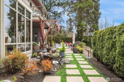 1018 E Lake Sammamish Parkway SE, Sammamish, WA 98075 - Photo 30