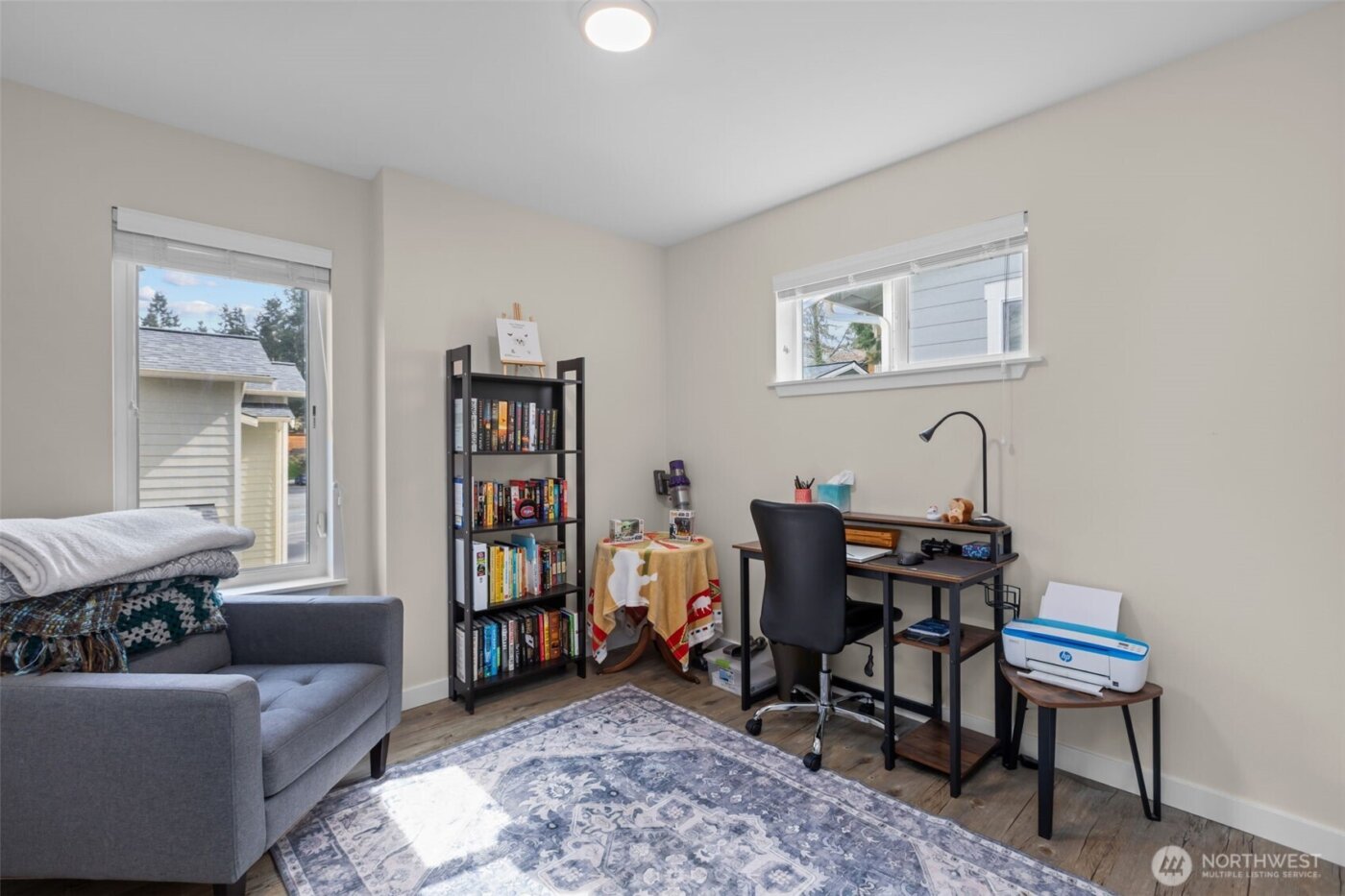 23224 Edmonds Way #107, Edmonds, WA 98026