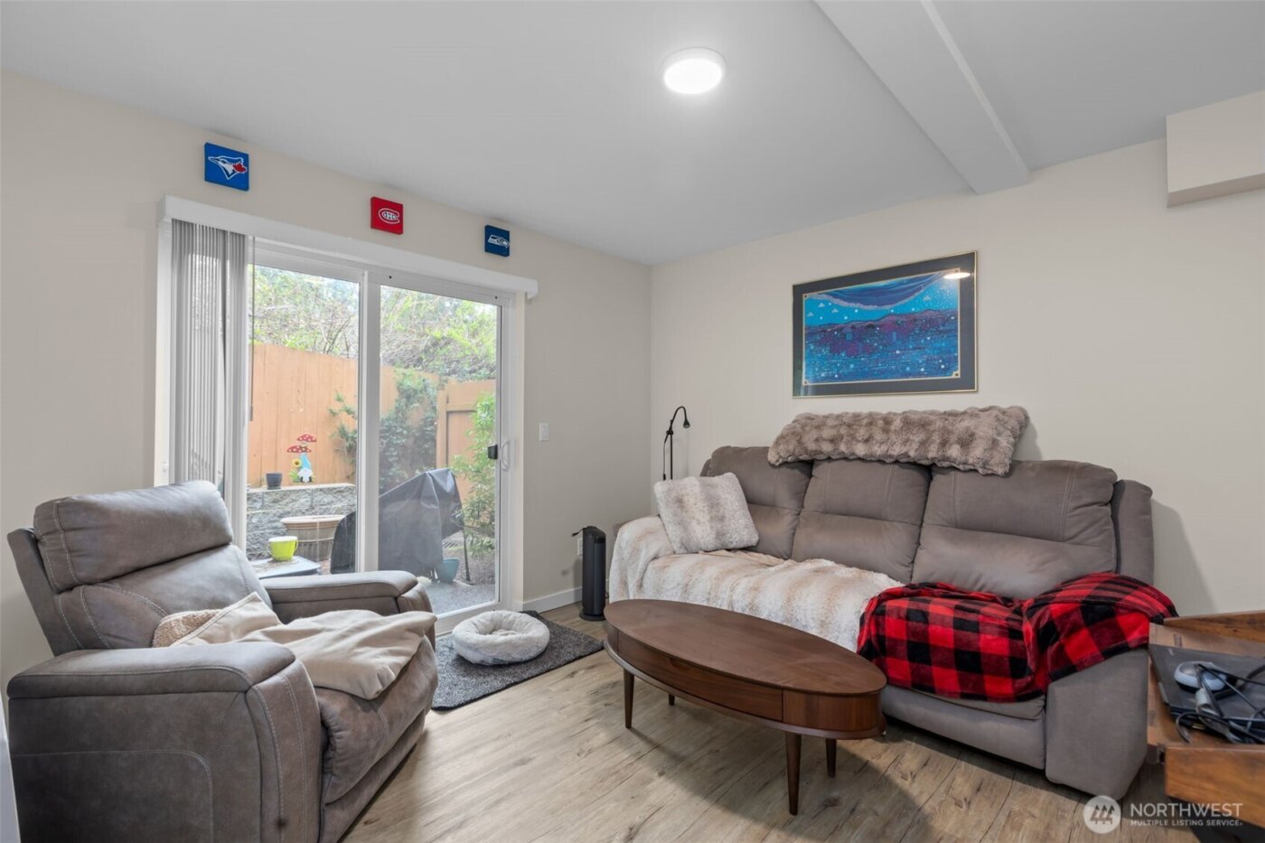 23224 Edmonds Way #107, Edmonds, WA 98026