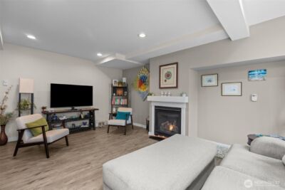 23224 Edmonds Way #107, Edmonds, WA 98026 - Photo 3