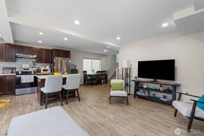 23224 Edmonds Way #107, Edmonds, WA 98026 - Photo 4