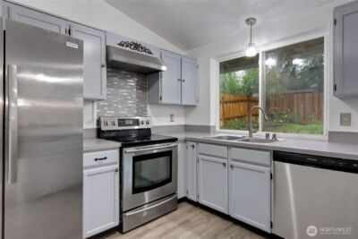 8600 Oxford Avenue SE, Lacey, WA 98503 - Photo 13