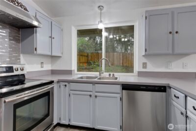 8600 Oxford Avenue SE, Lacey, WA 98503 - Photo 14