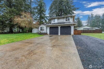 8600 Oxford Avenue SE, Lacey, WA 98503 - Photo 2