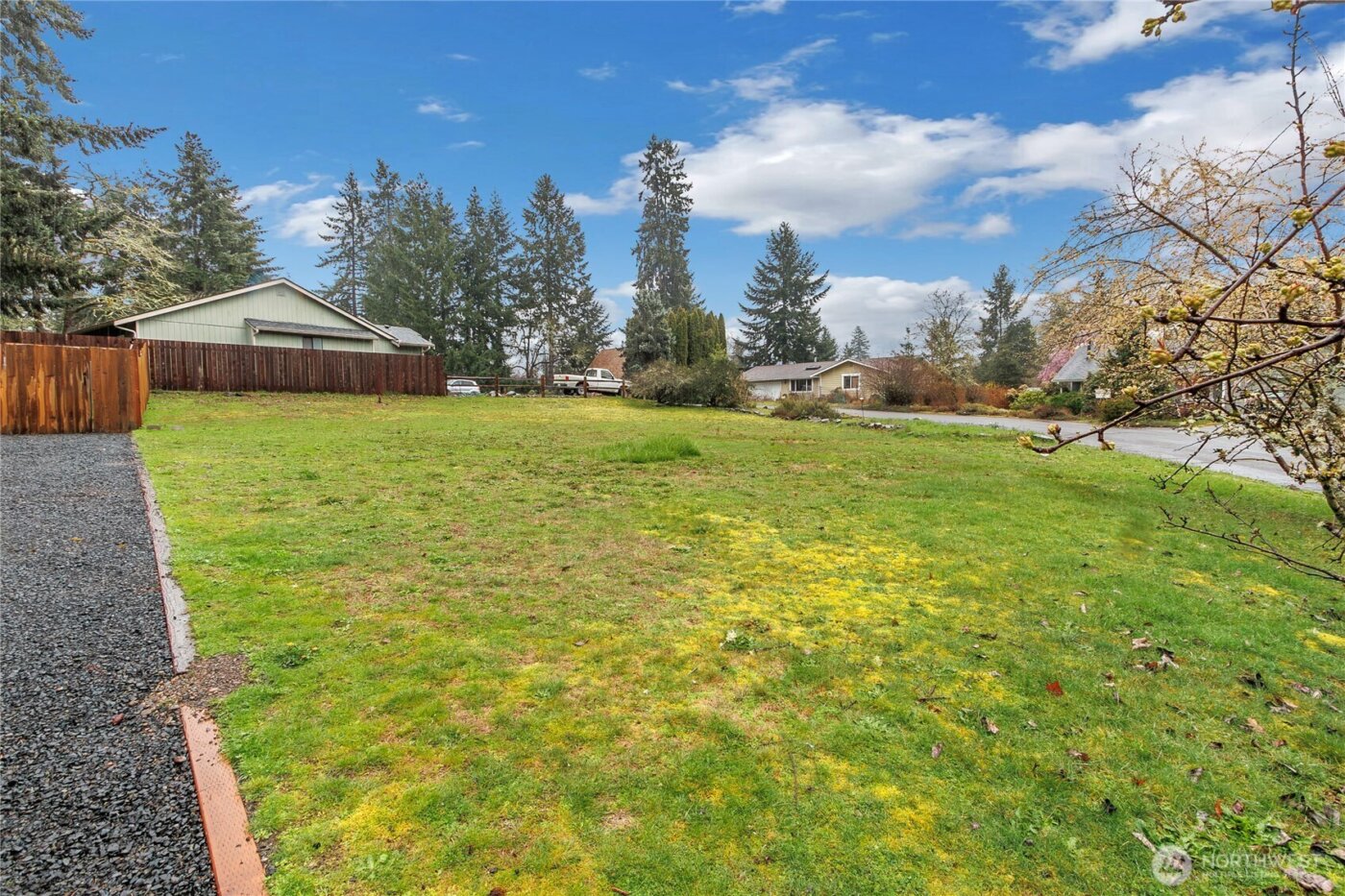 8600 Oxford Avenue SE, Lacey, WA 98503