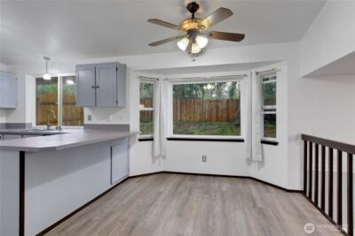 8600 Oxford Avenue SE, Lacey, WA 98503 - Photo 10