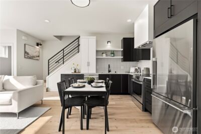 2560 30th Avenue W, Seattle, WA 98199 - Photo 5