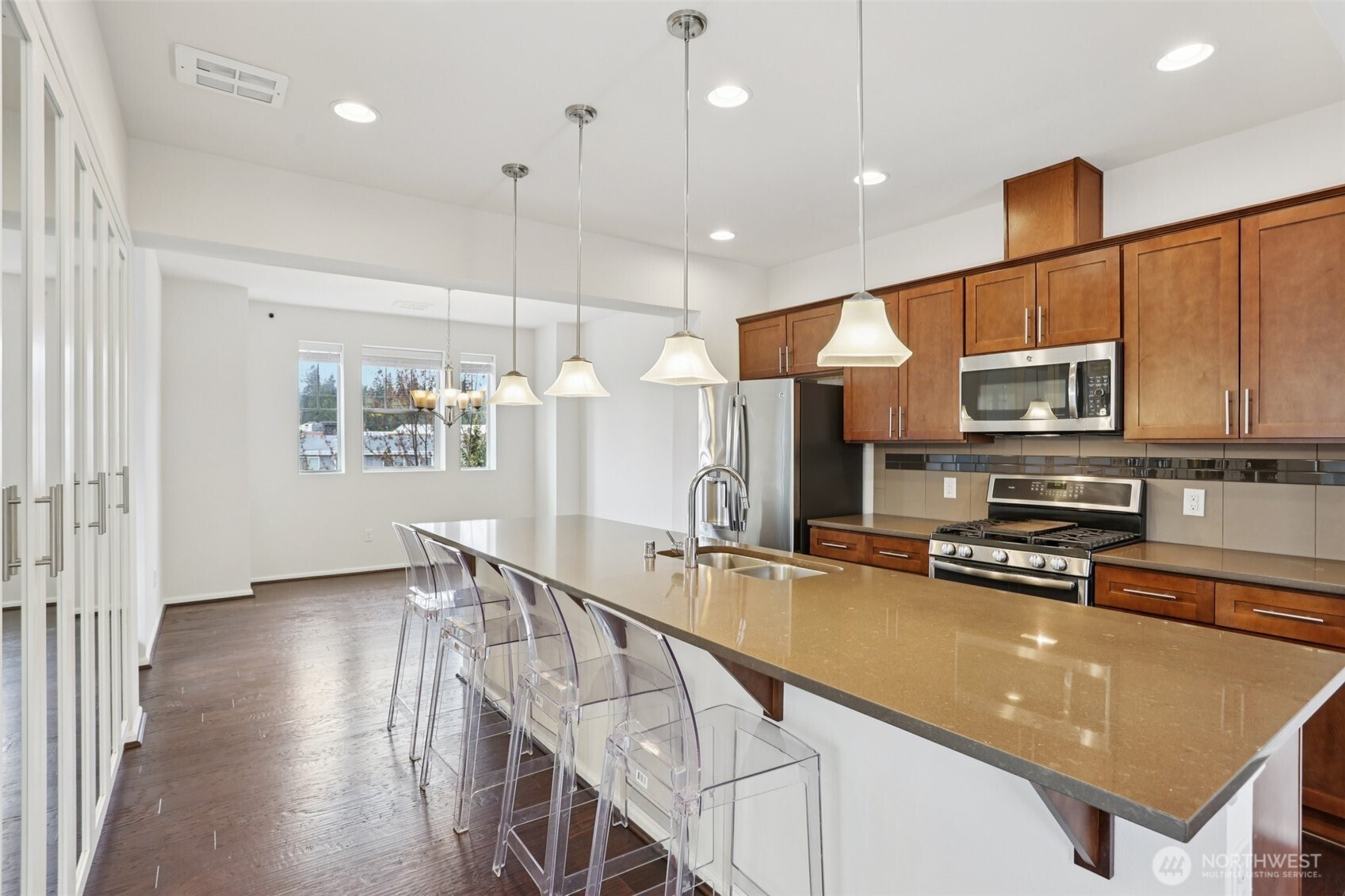 11218 19th Drive SE, Everett, WA 98208