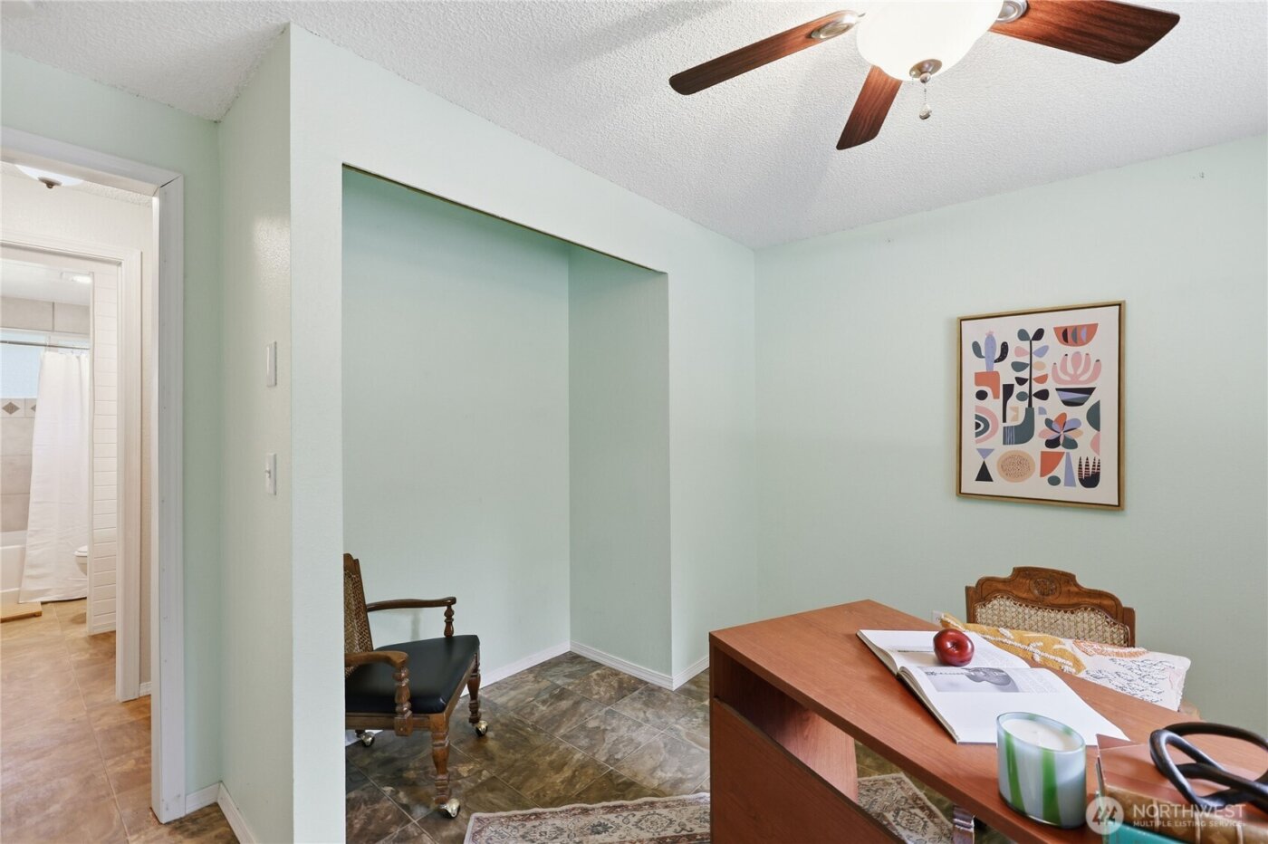 3050 NE Sawdust Hill Road , Poulsbo, WA 98370