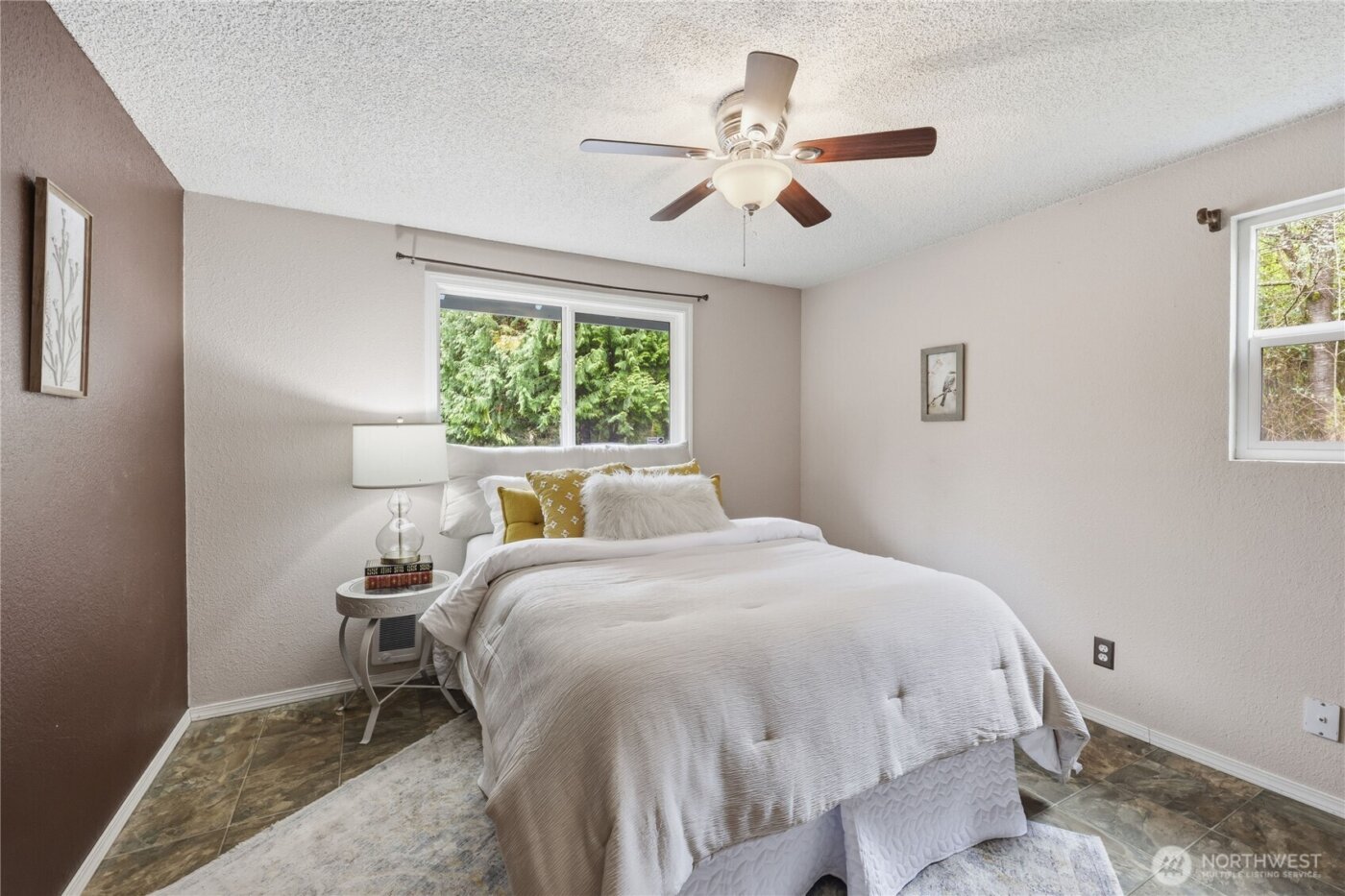 3050 NE Sawdust Hill Road , Poulsbo, WA 98370