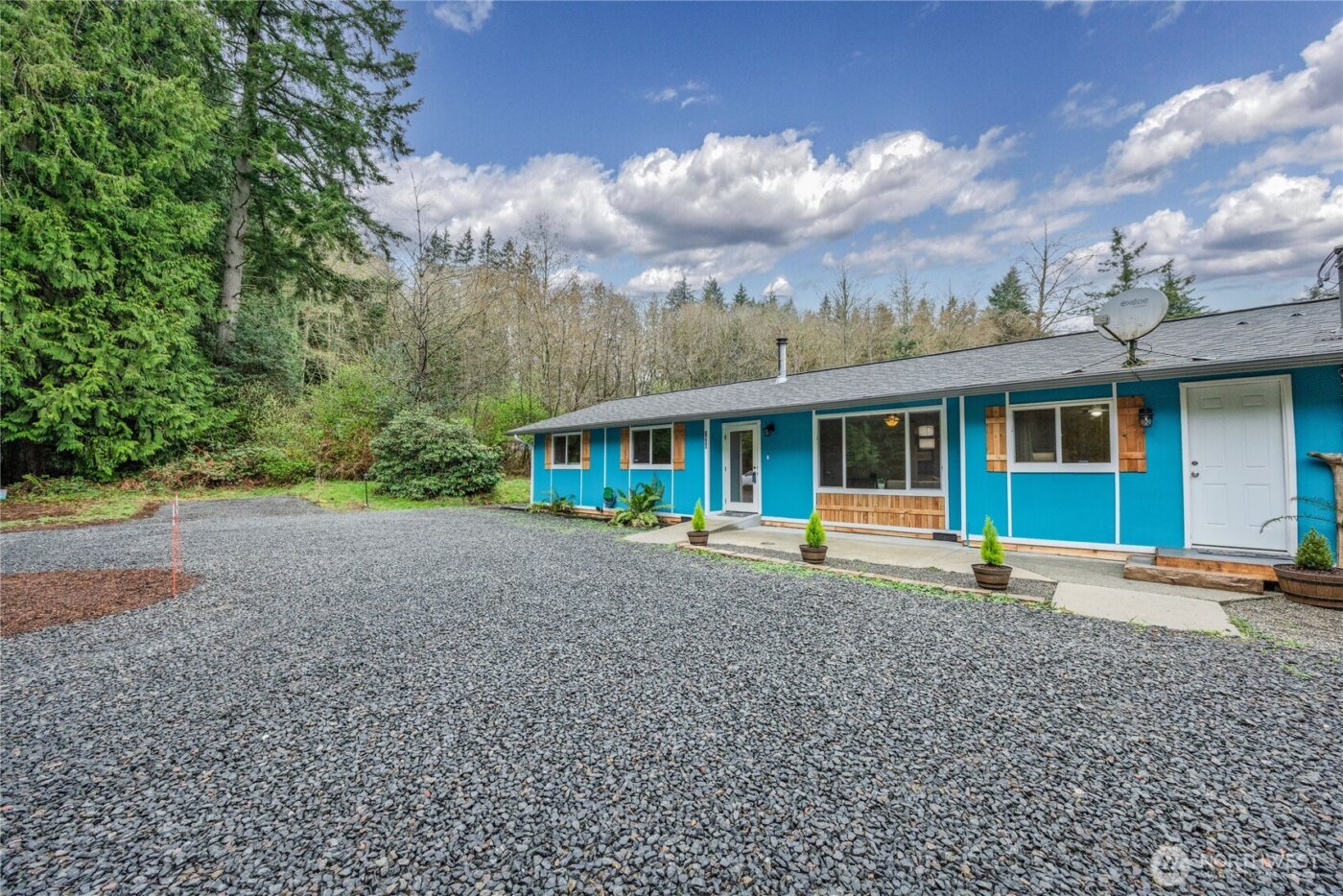 3050 NE Sawdust Hill Road , Poulsbo, WA 98370