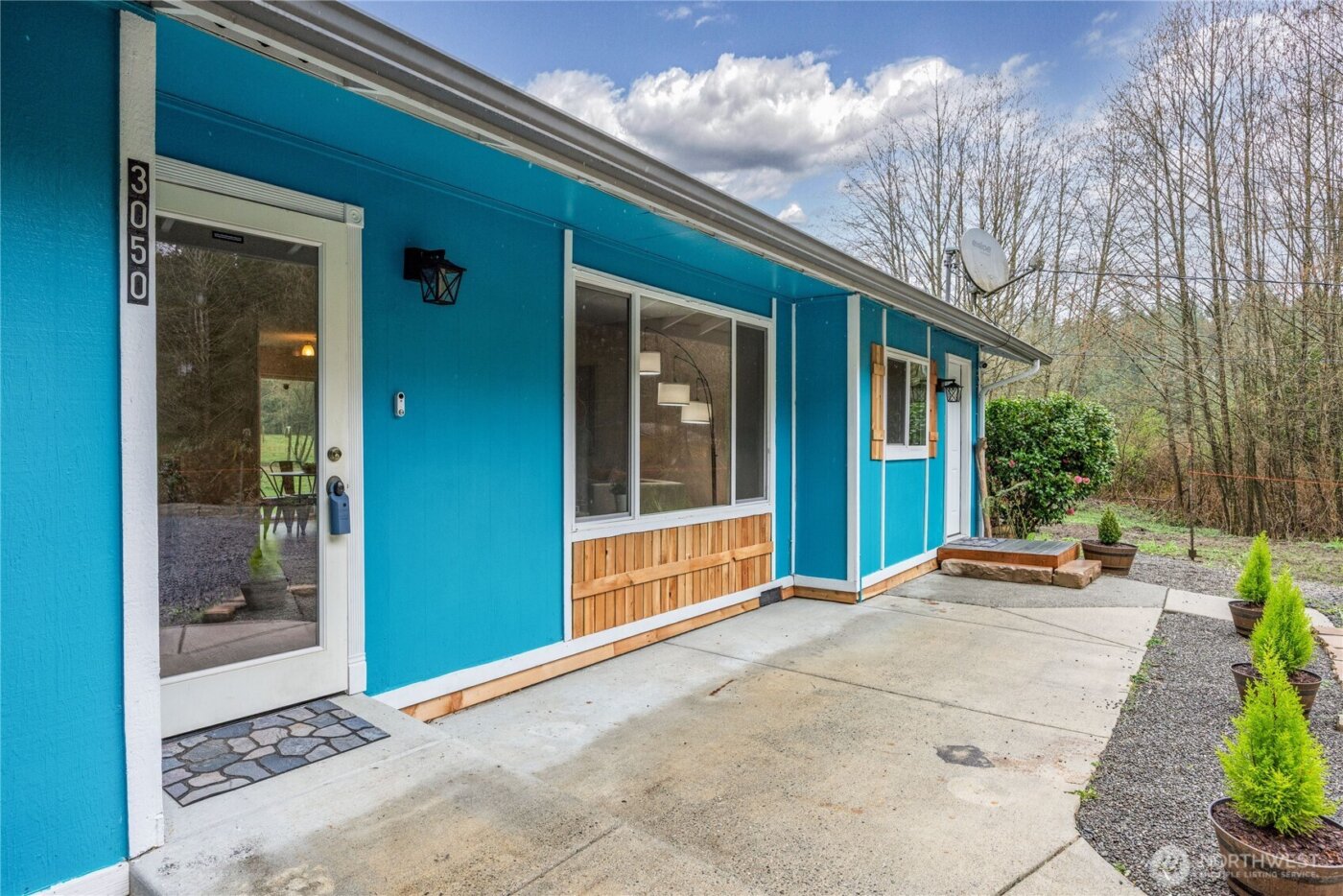 3050 NE Sawdust Hill Road , Poulsbo, WA 98370