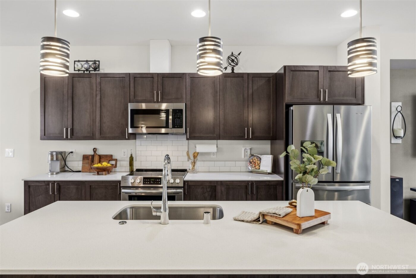 13706 Manor Way #C3, Lynnwood, WA 98087