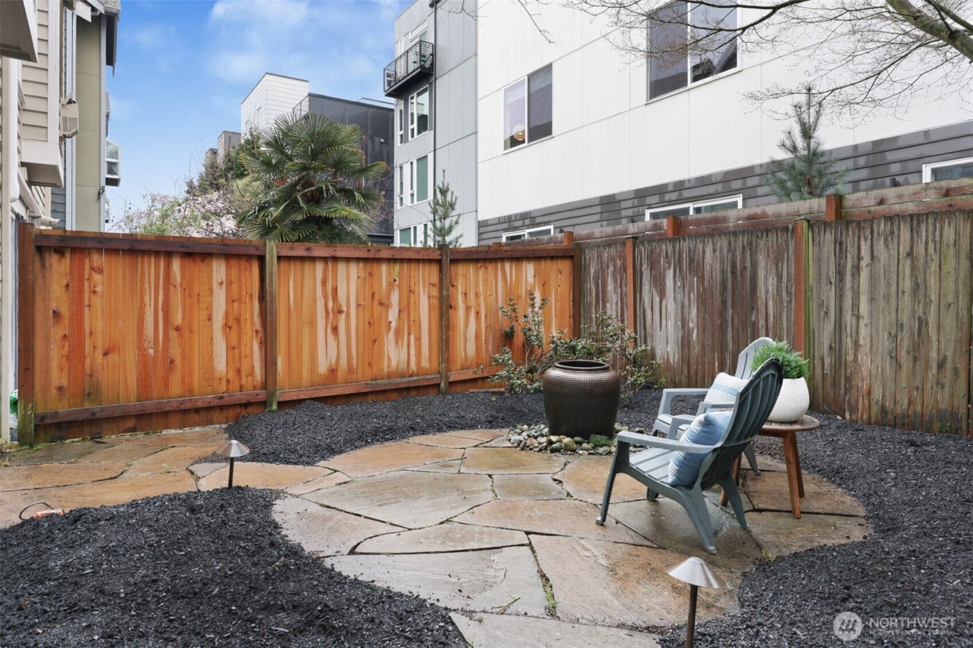 1118 NW 56th Street #A, Seattle, WA 98107