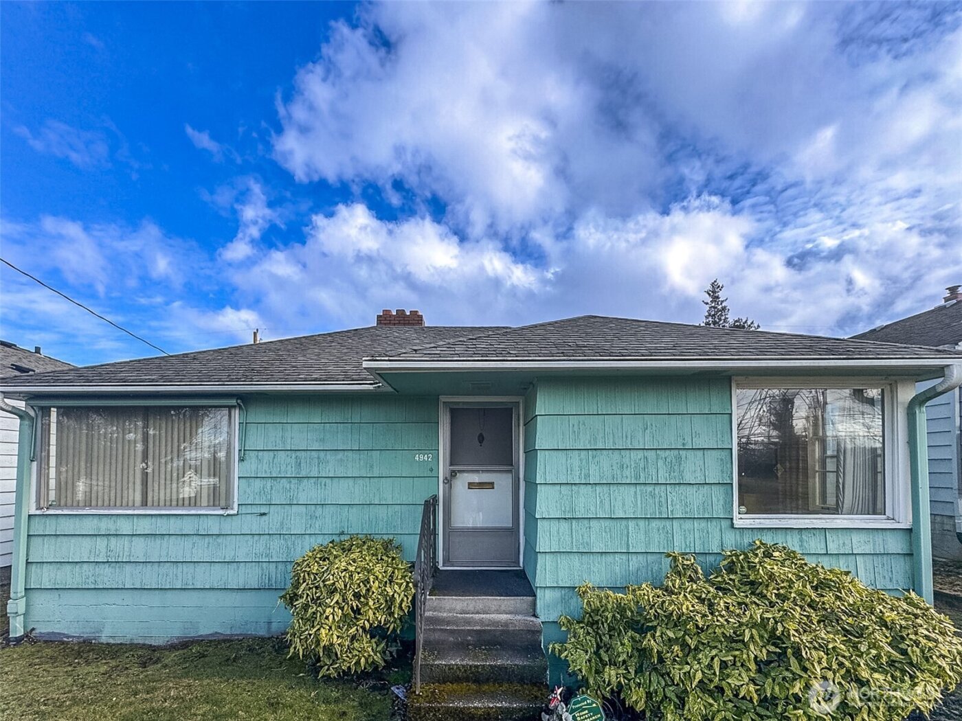 4942 Beacon Ave , Seattle, WA 98108