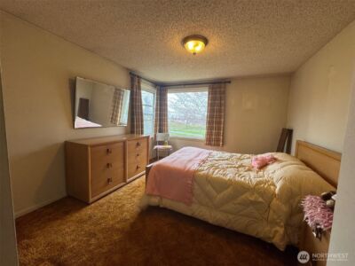 4942 Beacon Ave , Seattle, WA 98108 - Photo 13