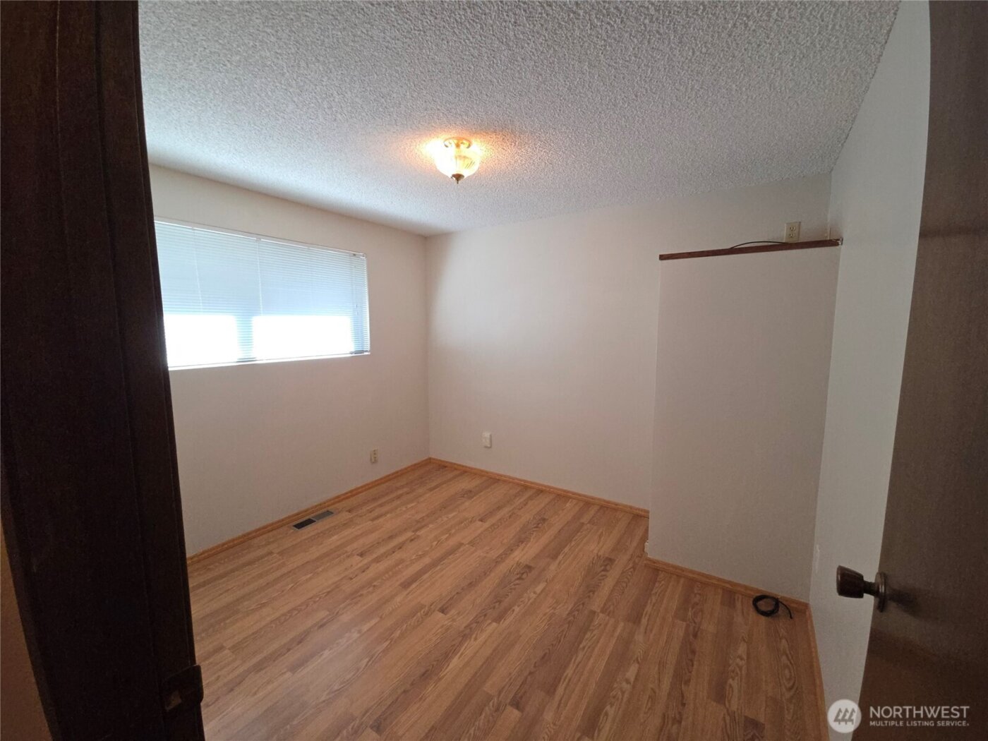 4725 272nd Avenue NE, Redmond, WA 98053