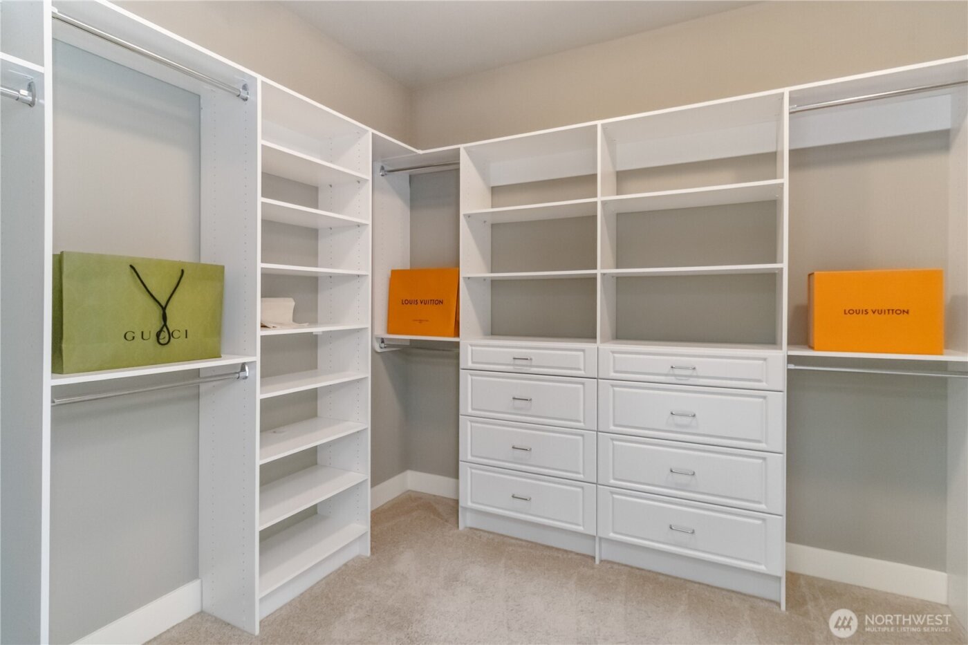 3232 112th Avenue SE, Bellevue, WA 98004