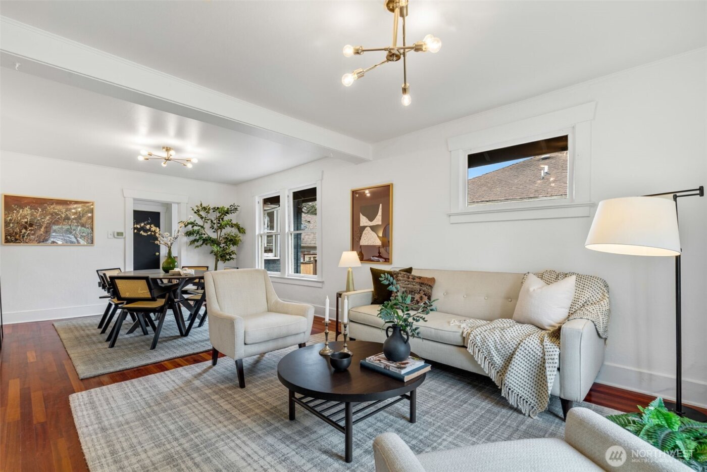 5812 46th Avenue S, Seattle, WA 98118