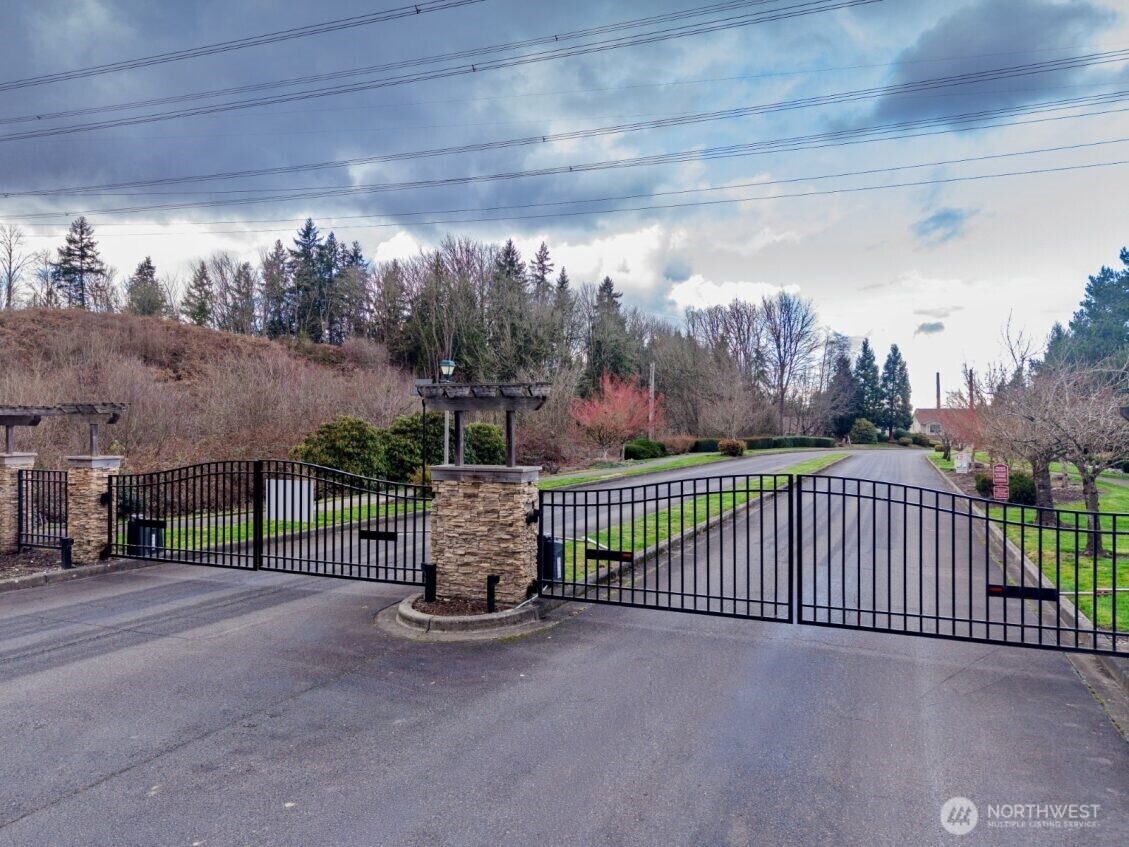 960 Lynnwood Court SE #1027, Renton, WA 98058-9384