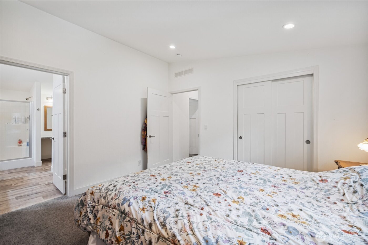 1955 Abernathy Creek Road , Longview, WA 98632