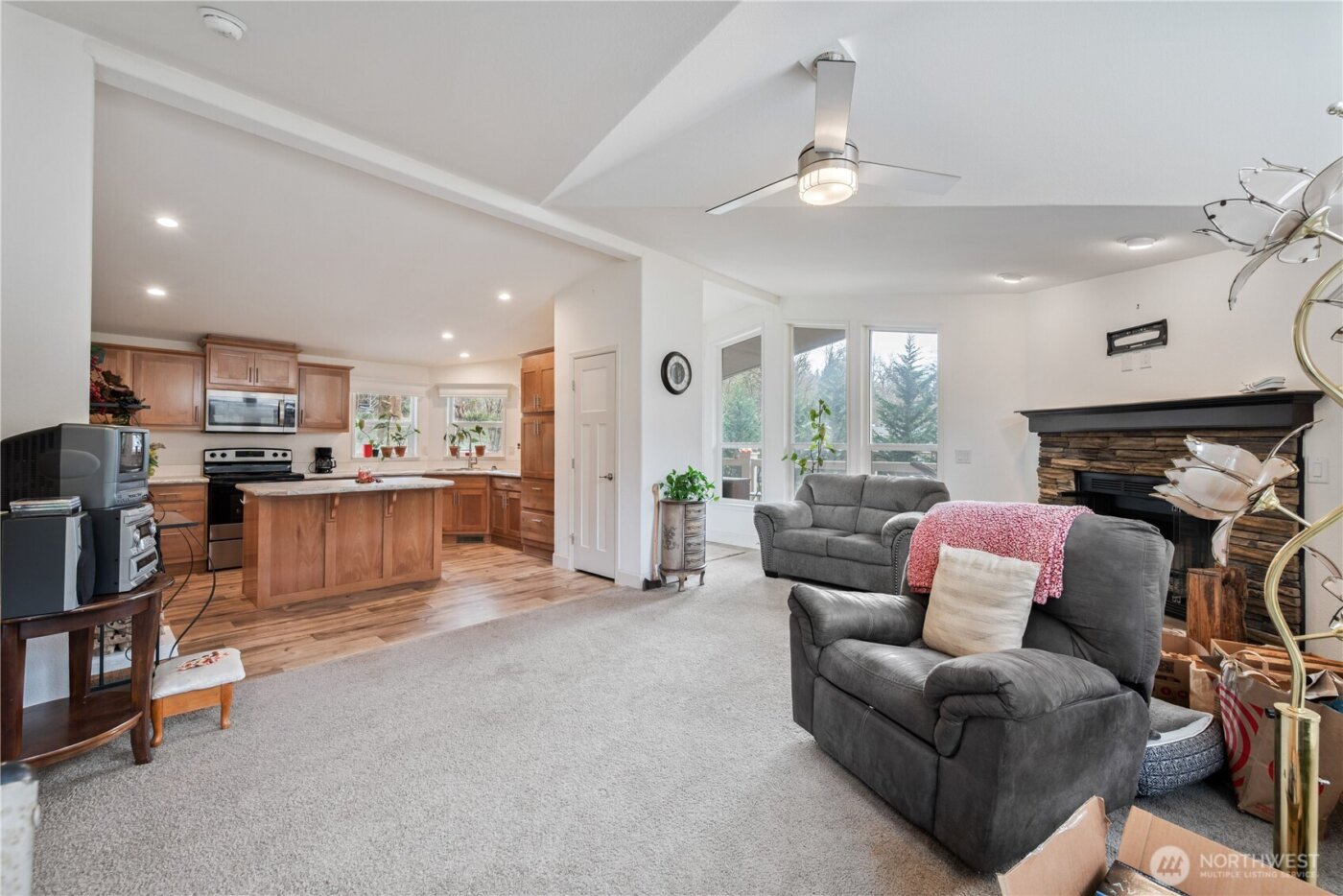 1955 Abernathy Creek Road , Longview, WA 98632