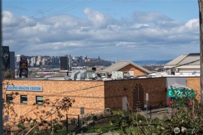 2202 E 32nd Street , Tacoma, WA 98404 - Photo 2