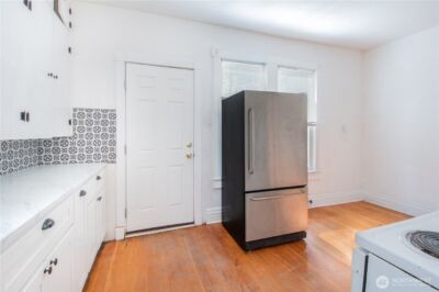 2202 E 32nd Street , Tacoma, WA 98404 - Photo 10