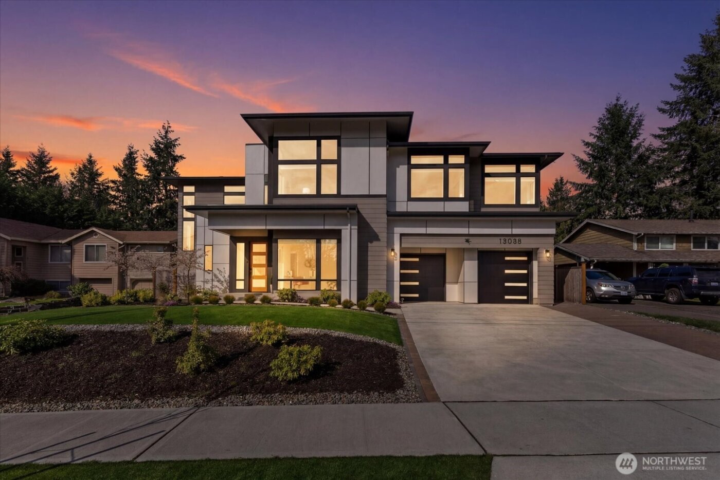 13038 NE 102nd Place , Kirkland, WA 98033