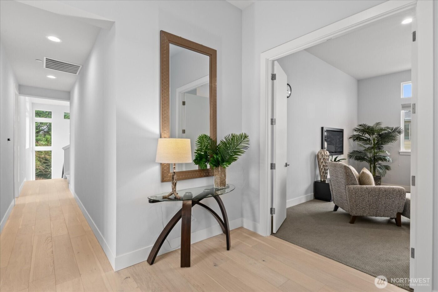 13038 NE 102nd Place , Kirkland, WA 98033