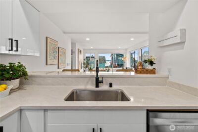 4226 Beach Drive SW #102, Seattle, WA 98116 - Photo 8