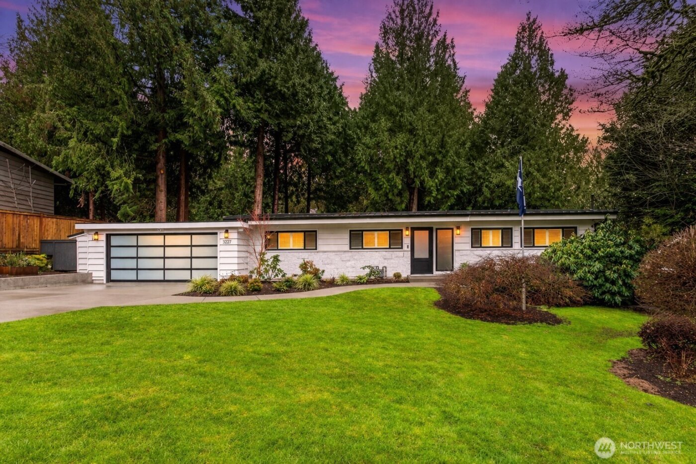 3227 103rd Place NE, Bellevue, WA 98004