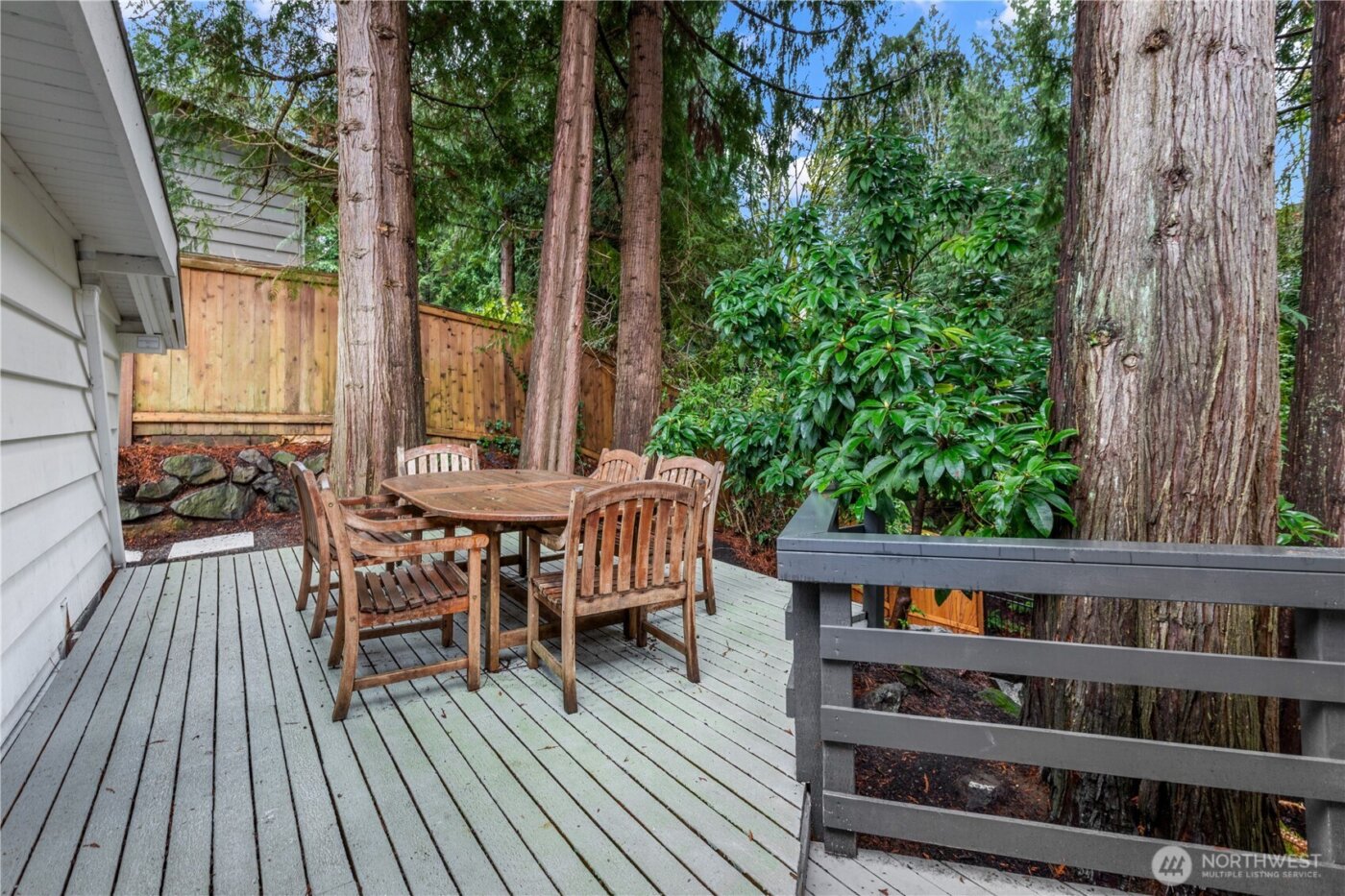 3227 103rd Place NE, Bellevue, WA 98004