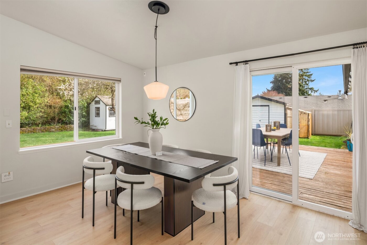 6717 193rd Street SW, Lynnwood, WA 98036