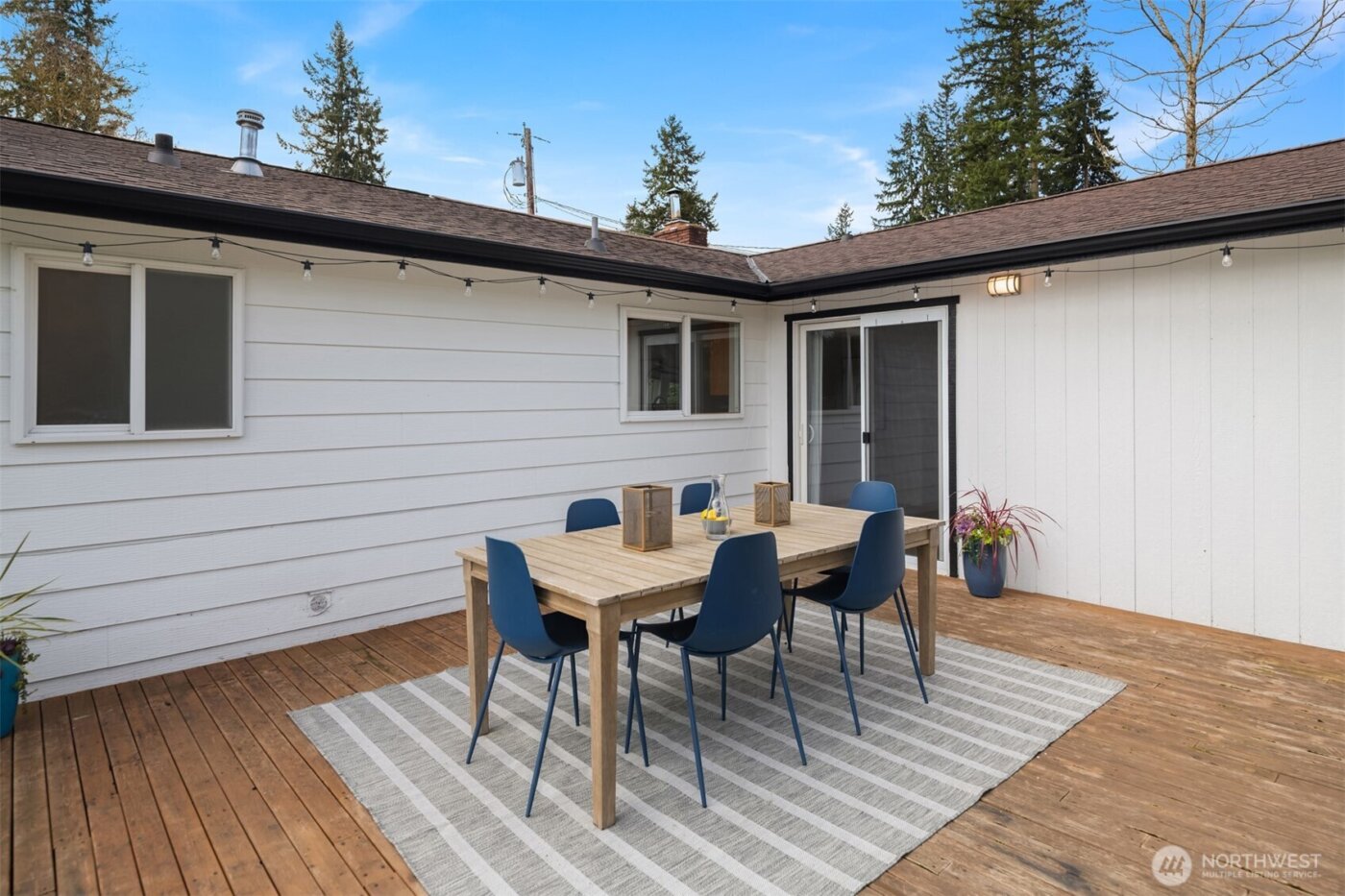 6717 193rd Street SW, Lynnwood, WA 98036