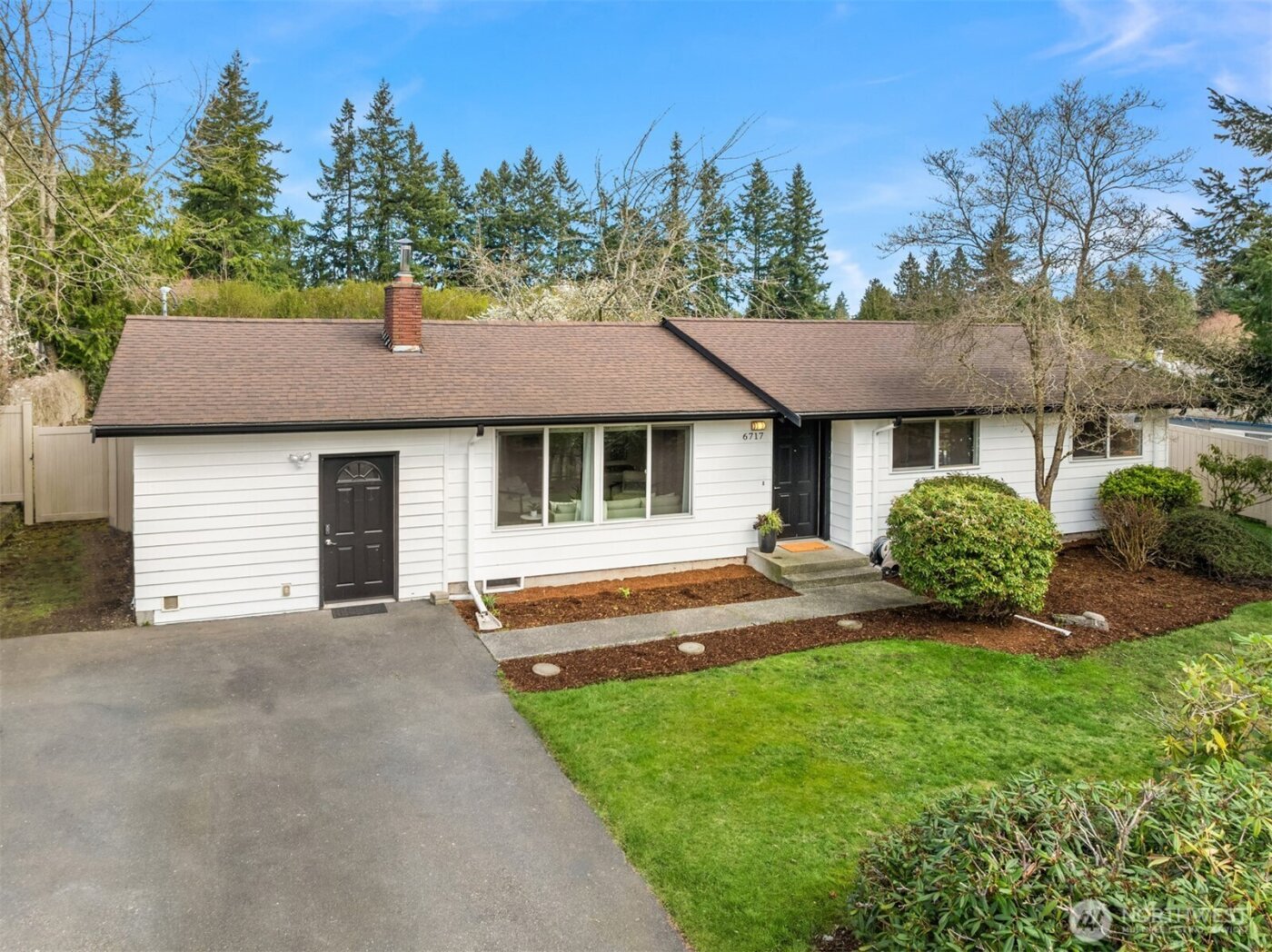 6717 193rd Street SW, Lynnwood, WA 98036