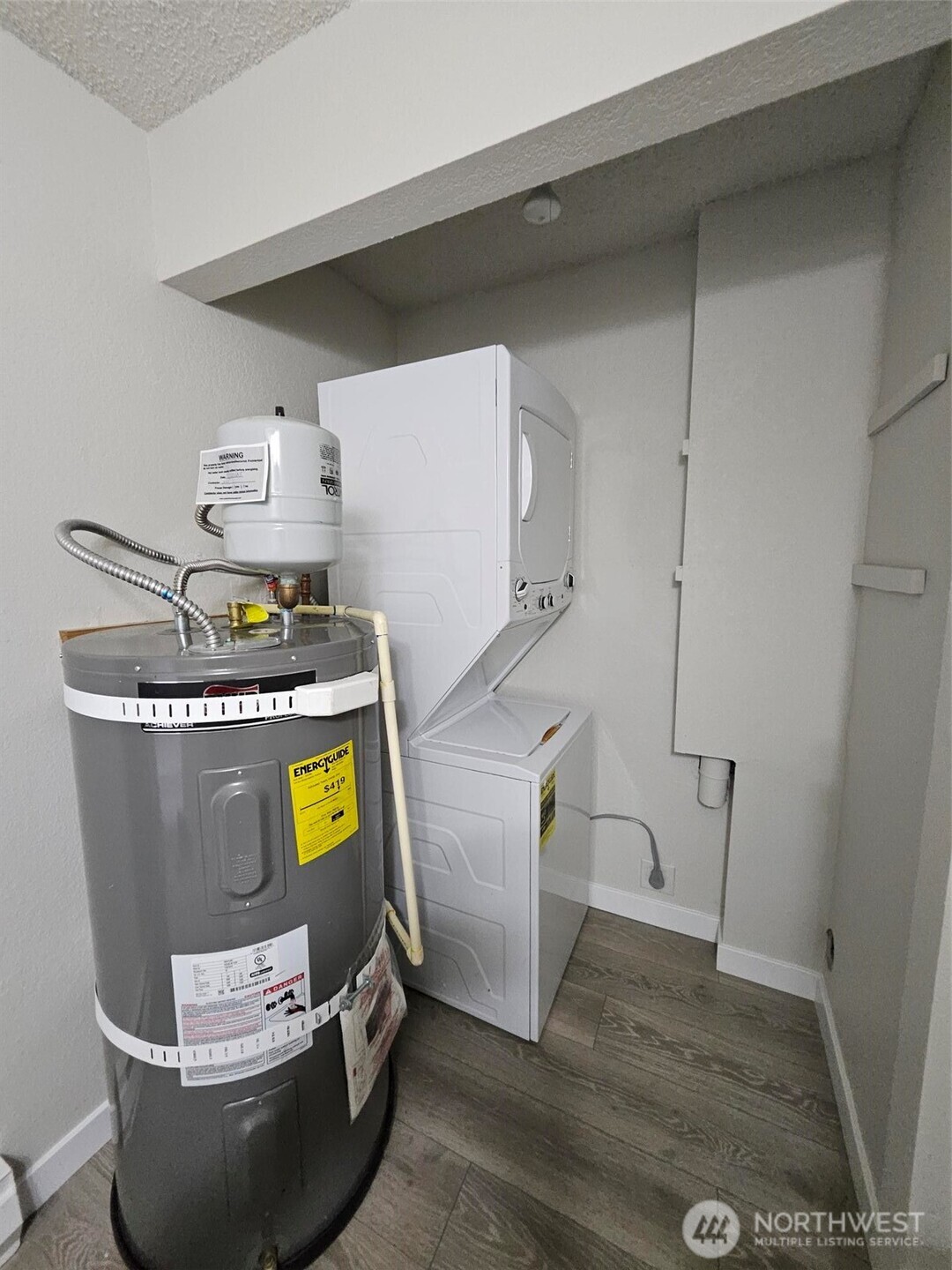 2611 NE 4th #234, Renton, WA 98056