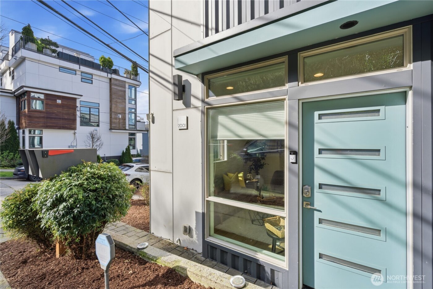 2001 13th Avenue W, Seattle, WA 98119-4429