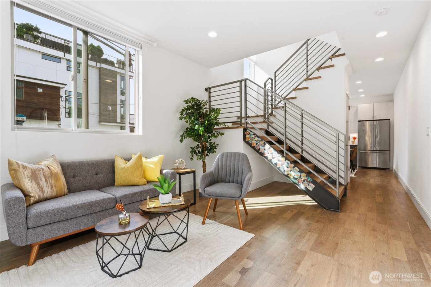 2001 13th Avenue W, Seattle, WA 98119-4429