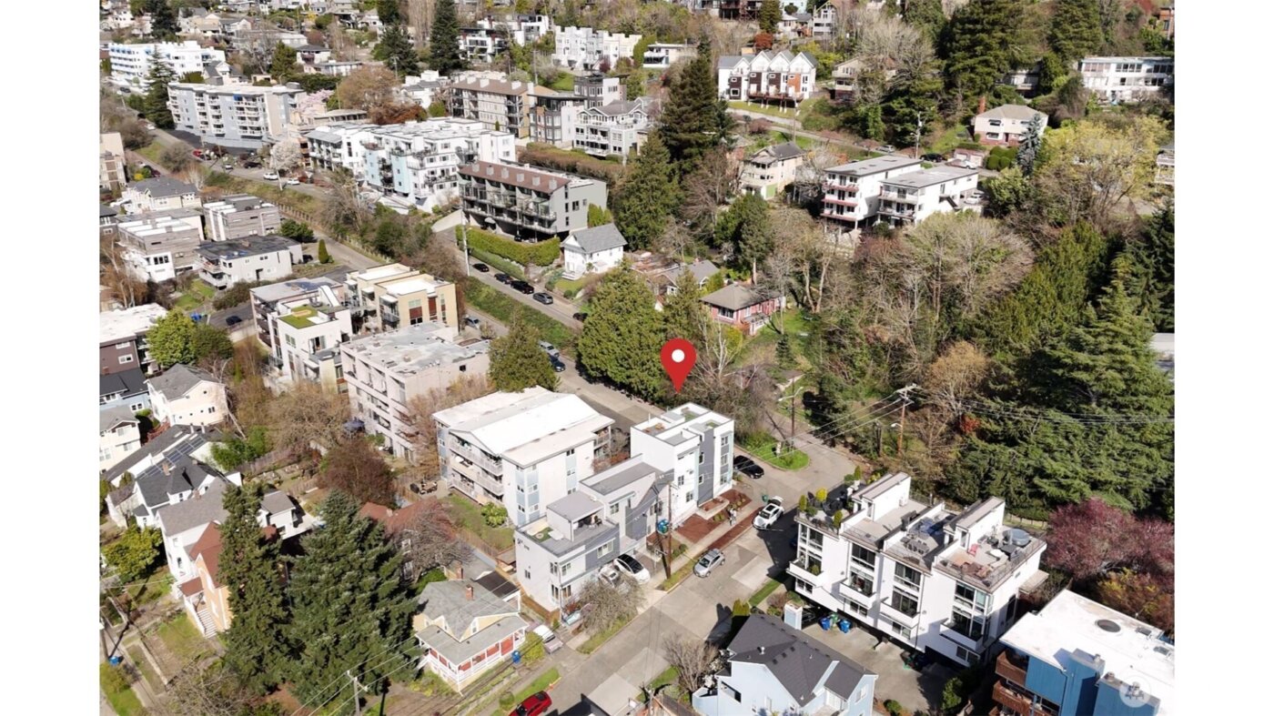 2001 13th Avenue W, Seattle, WA 98119-4429