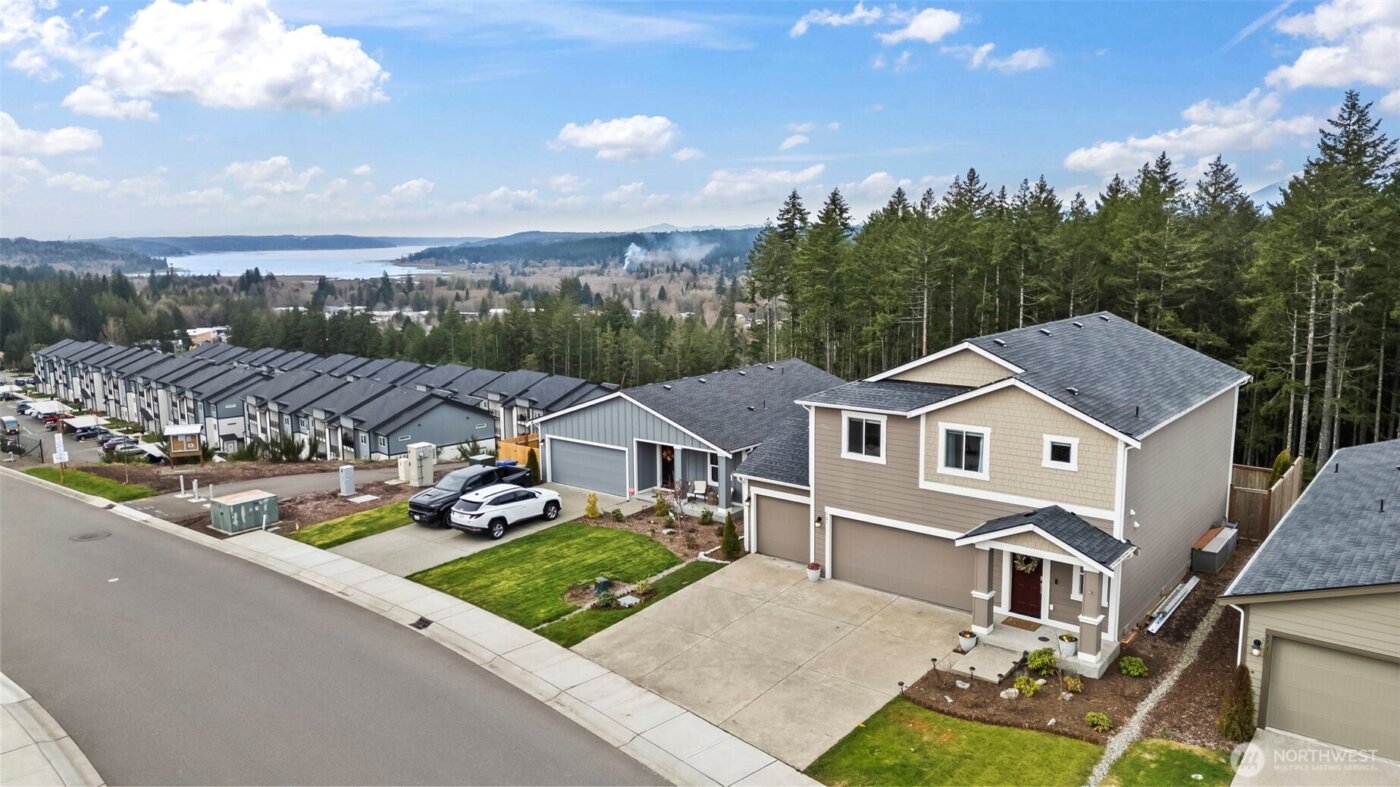 361 NE Ridge Point Boulevard , Belfair, WA 98528