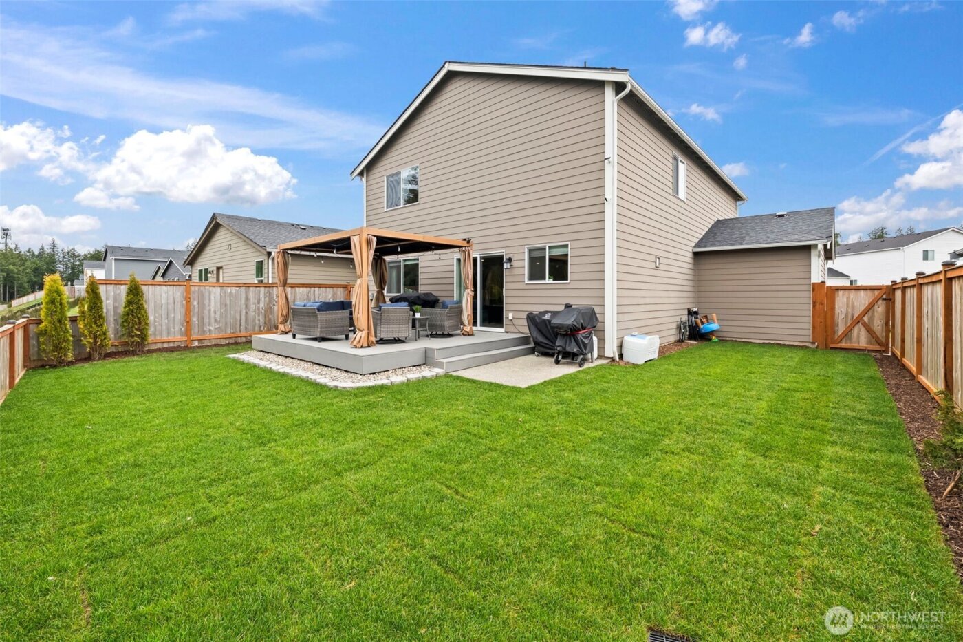 361 NE Ridge Point Boulevard , Belfair, WA 98528