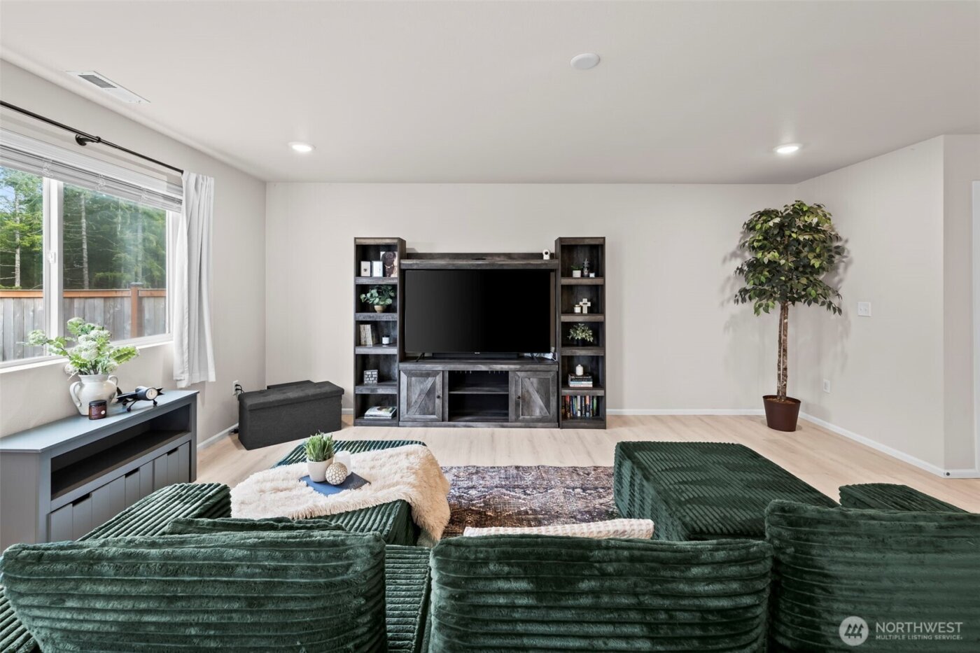 361 NE Ridge Point Boulevard , Belfair, WA 98528