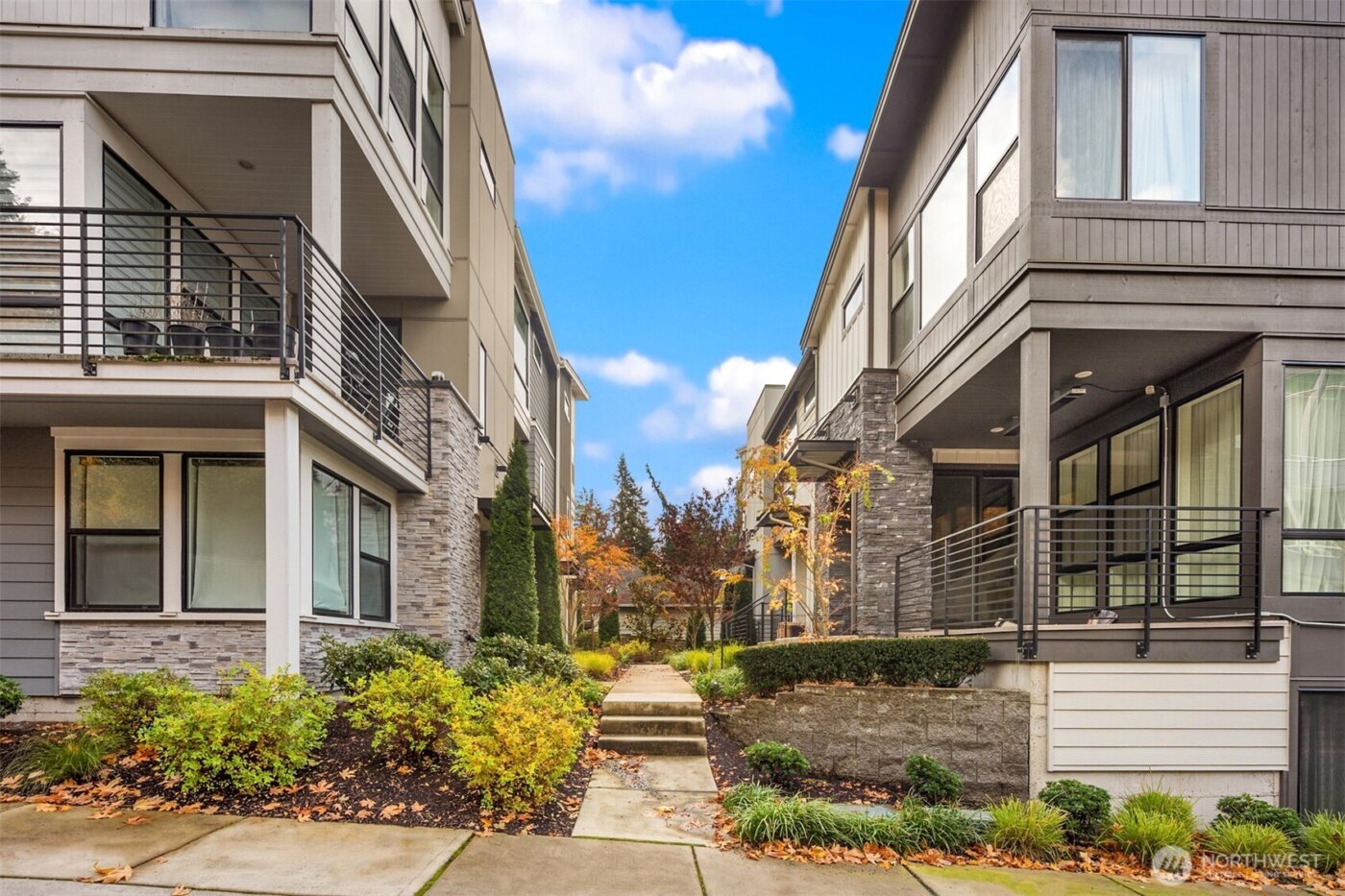 7829 NE 121st Lane #A, Kirkland, WA 98034