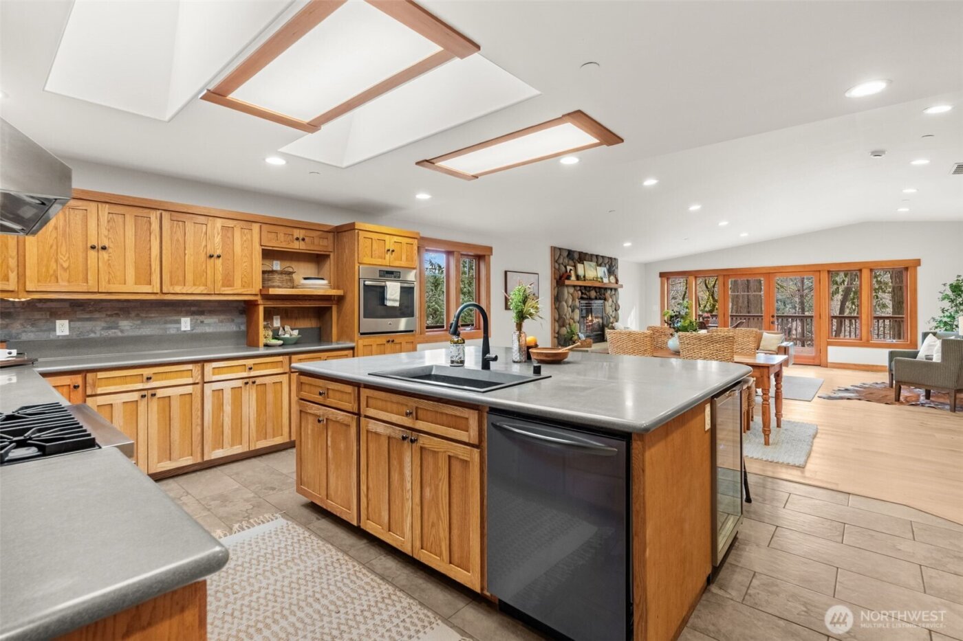 11725 122nd Avenue NW, Gig Harbor, WA 98329